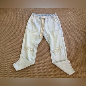 Women’s NWOT ONETEASPOON Distressed Jeans